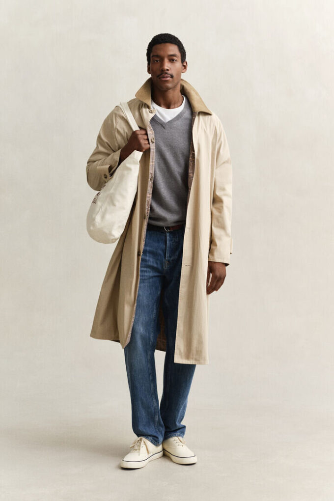 Classic Cotton V-Neck Sweater Classic Cotton V-Neck Sweater
