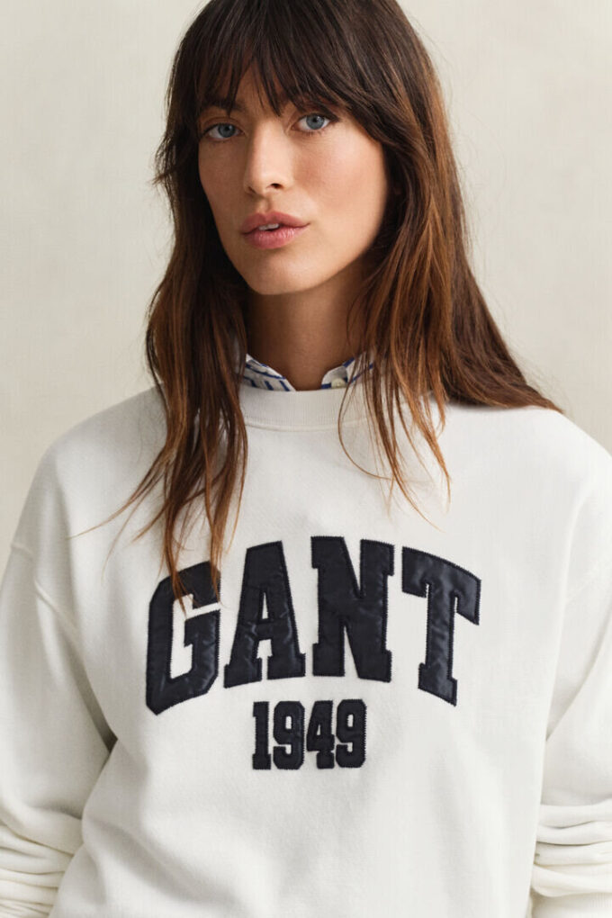 Graphic Crew Neck Sweatshirt Graphic Crew Neck Sweatshirt