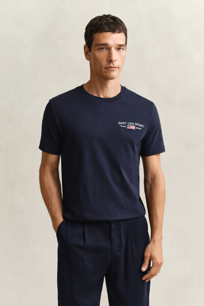 Graphic T-Shirt Graphic T-Shirt