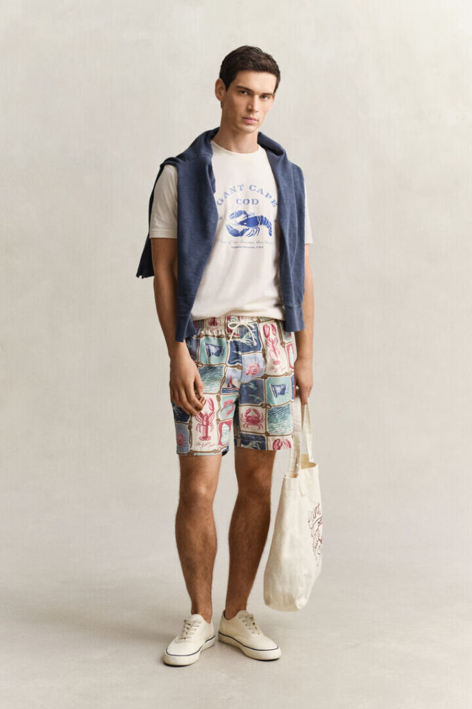 Graphic T-Shirt Graphic T-Shirt