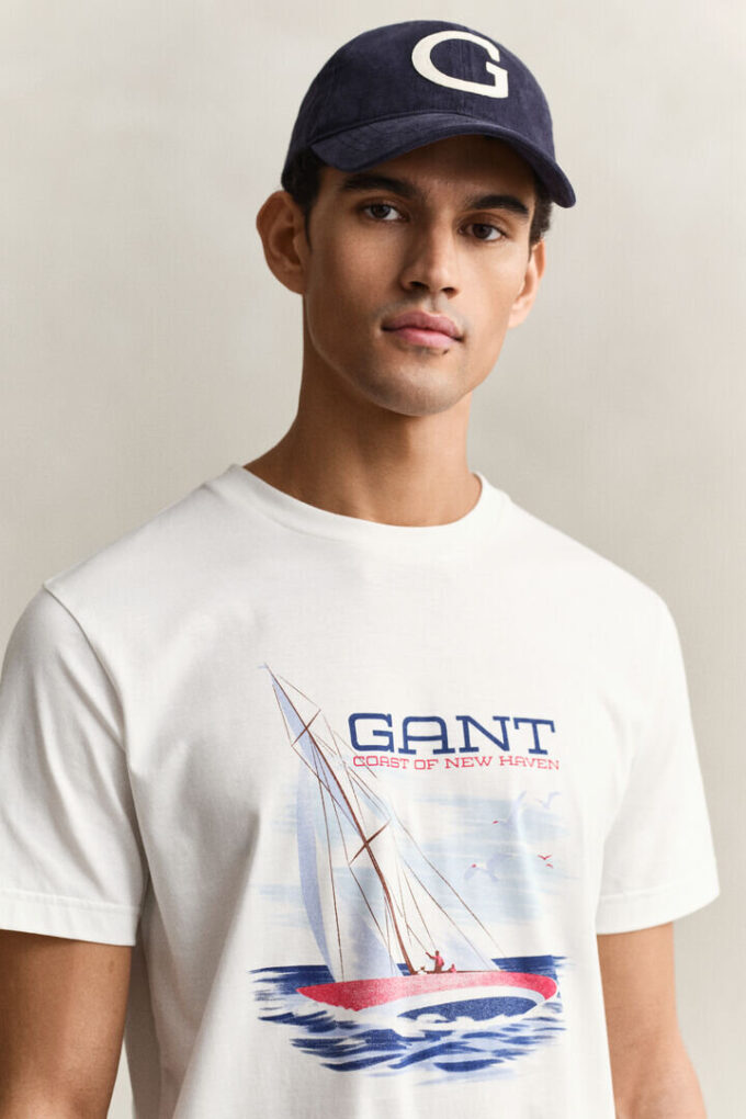 Graphic T-Shirt Graphic T-Shirt