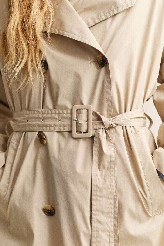 Light Trench Coat Light Trench Coat