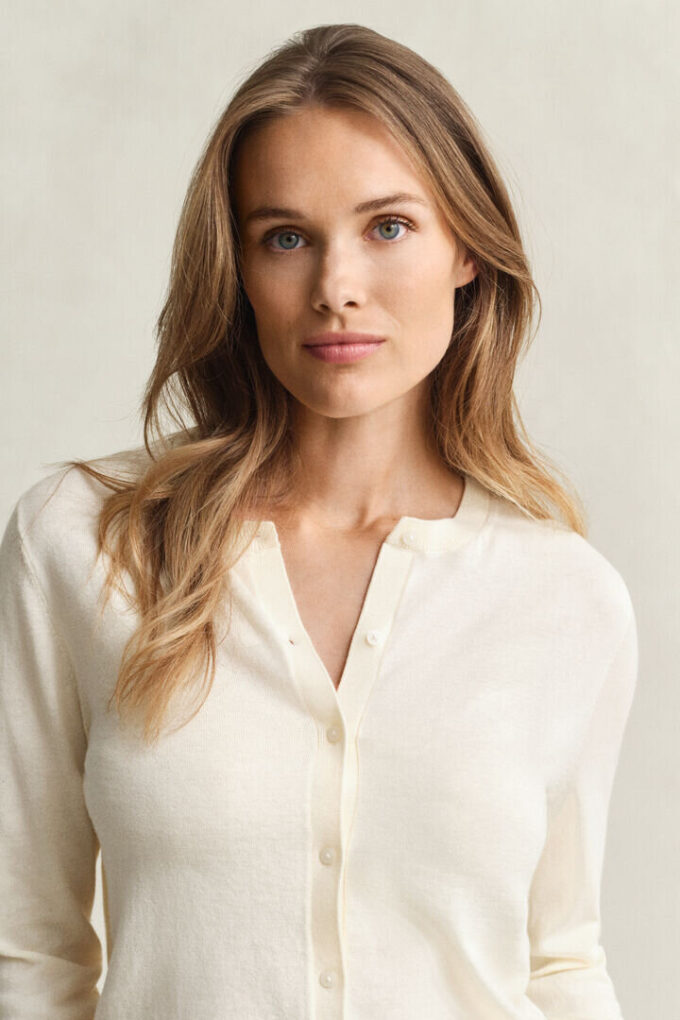 Lightweight Knit Crew Neck Cardigan Lightweight Knit Crew Neck Cardigan