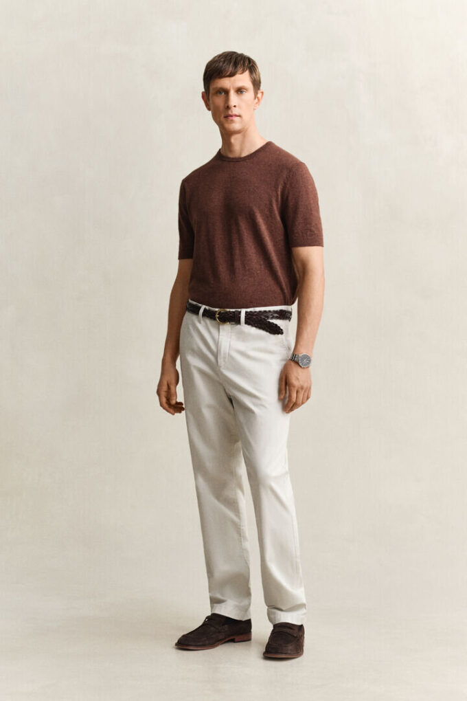 Regular Fit Classic Chinos Regular Fit Classic Chinos