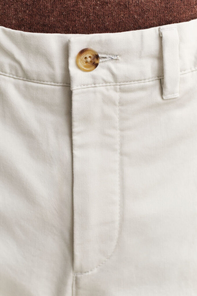 Regular Fit Classic Chinos Regular Fit Classic Chinos