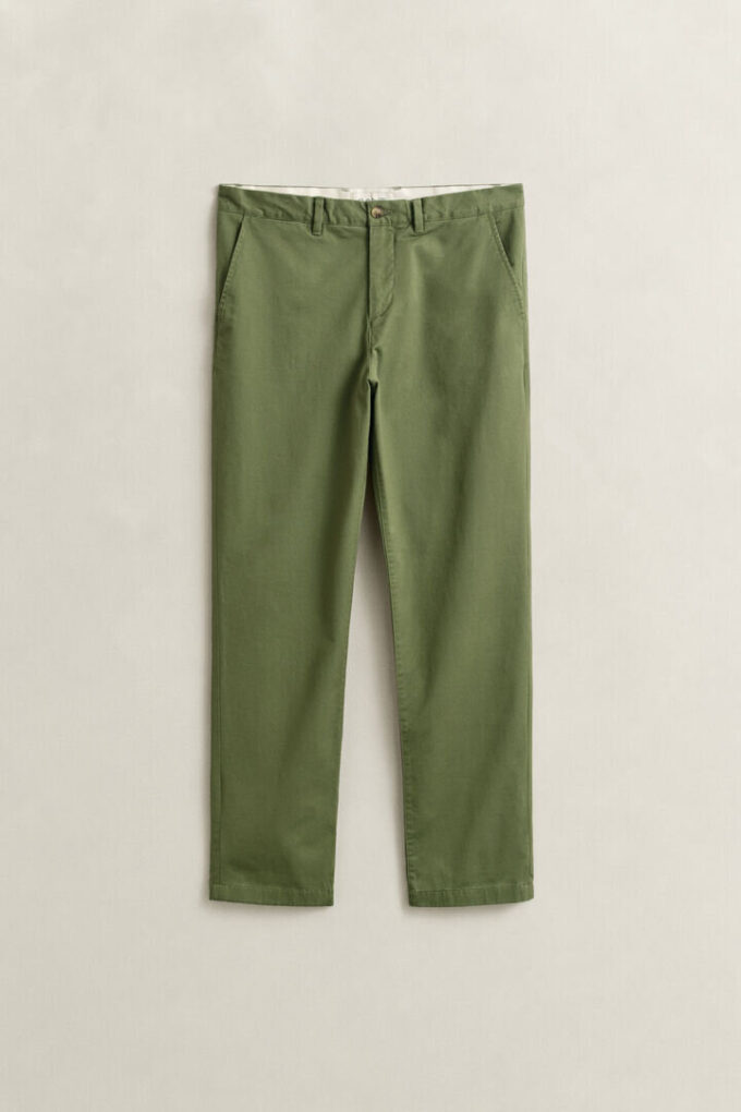 Regular Fit Classic Chinos Regular Fit Classic Chinos