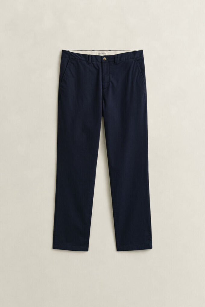 Regular Fit Classic Chinos Regular Fit Classic Chinos