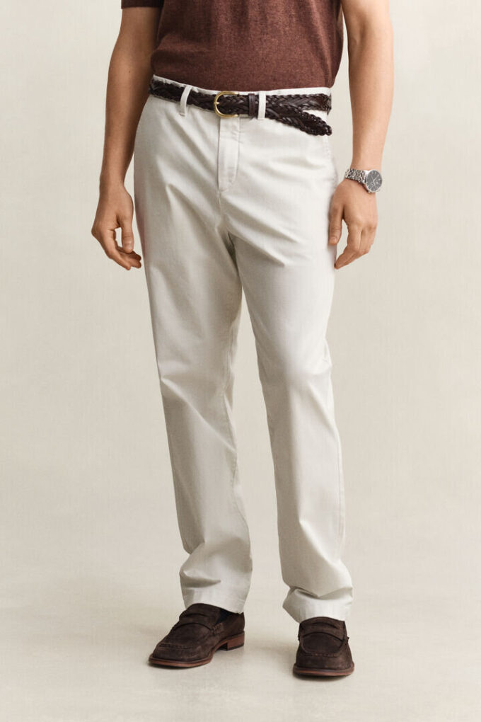 Regular Fit Classic Chinos Regular Fit Classic Chinos