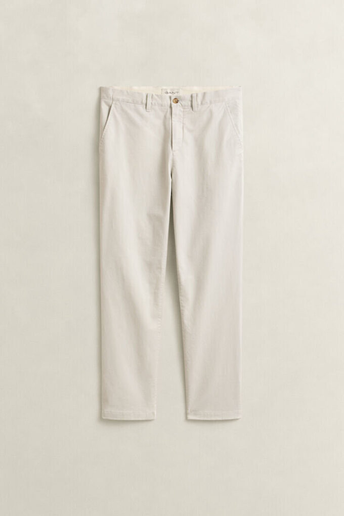 Regular Fit Classic Chinos Regular Fit Classic Chinos