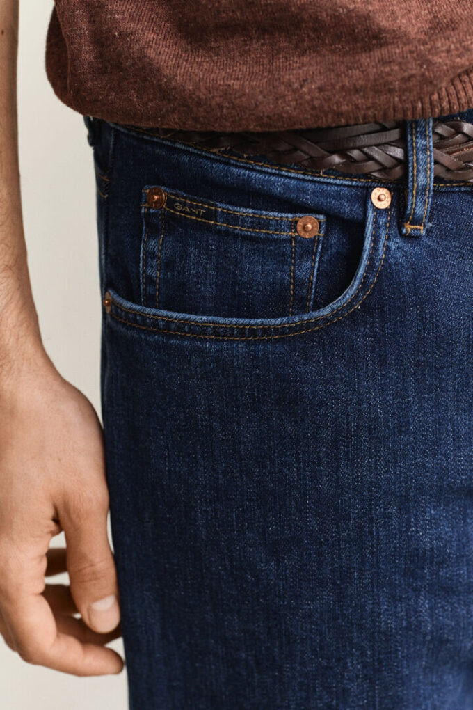 Regular Fit Clean Wash Jeans Regular Fit Clean Wash Jeans