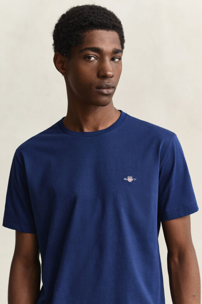 Regular Fit Shield T-Shirt Regular Fit Shield T-Shirt