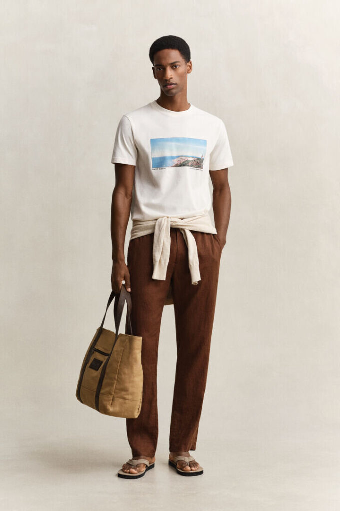 Scenery Graphic T-Shirt Scenery Graphic T-Shirt