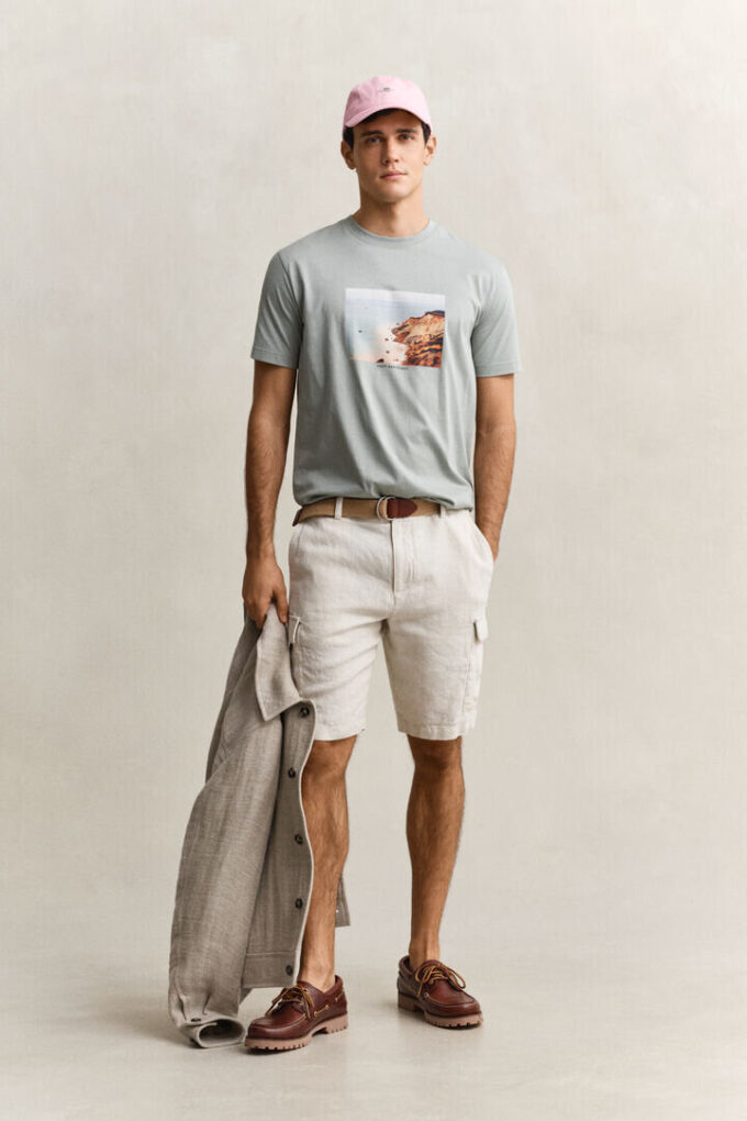 Scenery Graphic T-Shirt Scenery Graphic T-Shirt
