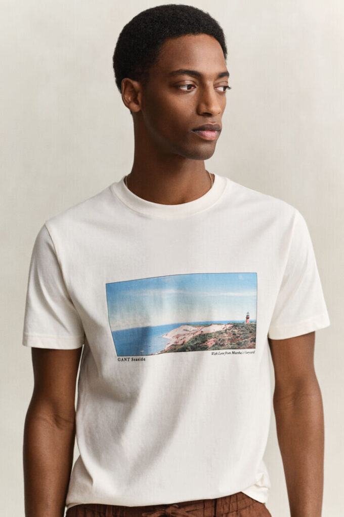 Scenery Graphic T-Shirt Scenery Graphic T-Shirt