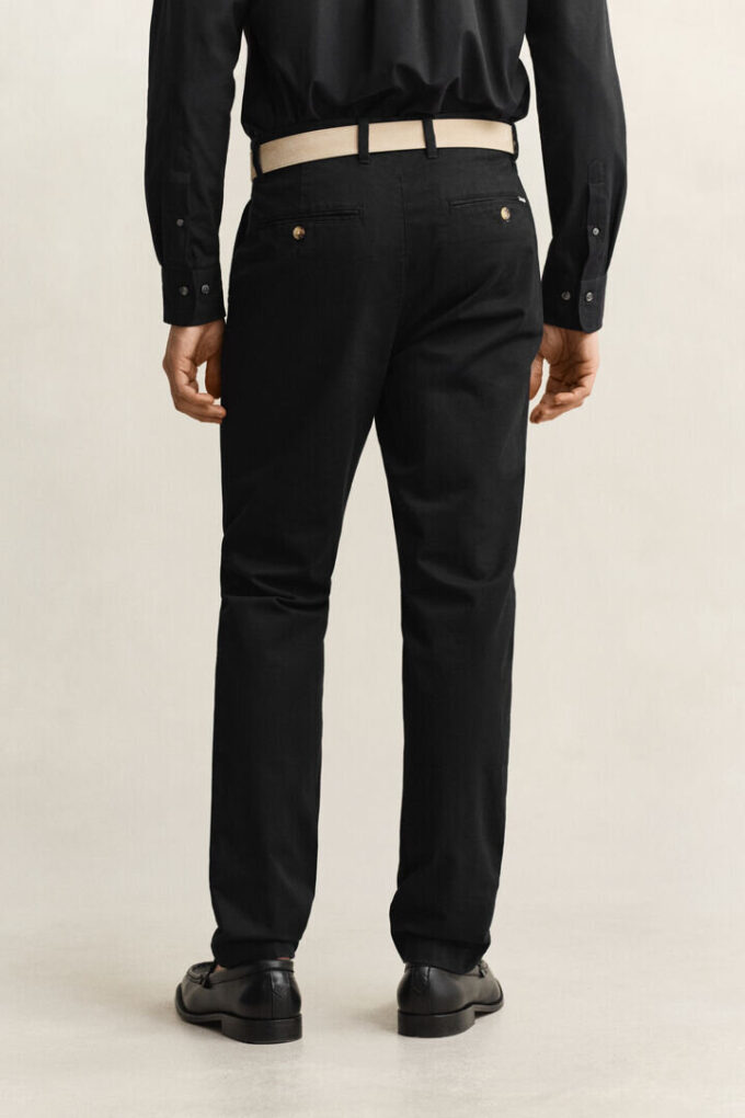 Slim Fit Classic Chinos