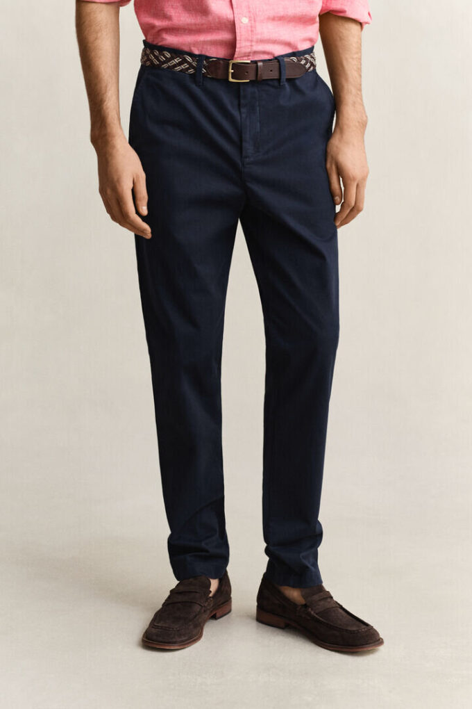 Slim Fit Classic Chinos Slim Fit Classic Chinos