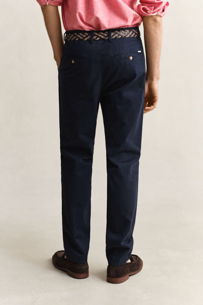Slim Fit Classic Chinos Slim Fit Classic Chinos