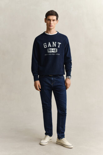 Slim Fit Clean Wash Jeans