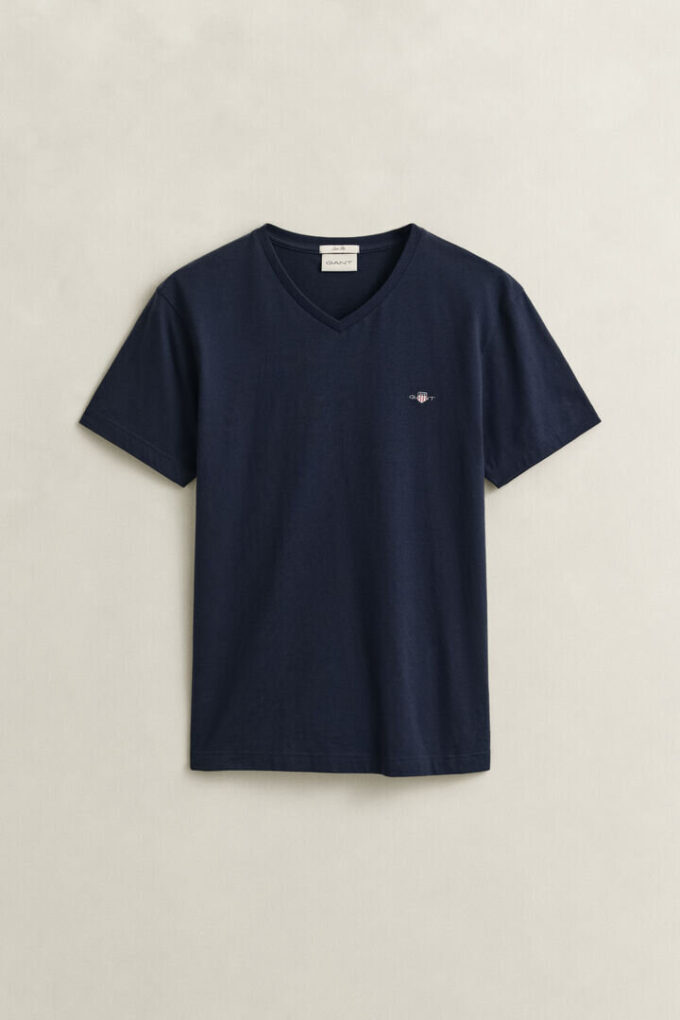 Slim Fit Shield V-Neck T-Shirt Slim Fit Shield V-Neck T-Shirt