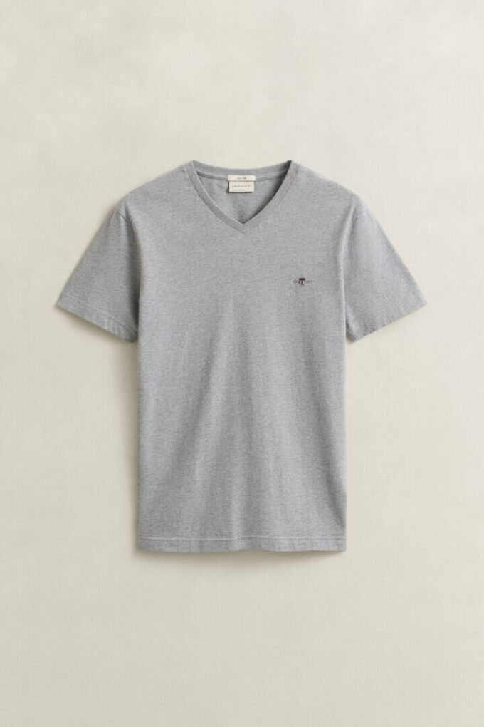 Slim Fit Shield V-Neck T-Shirt Slim Fit Shield V-Neck T-Shirt