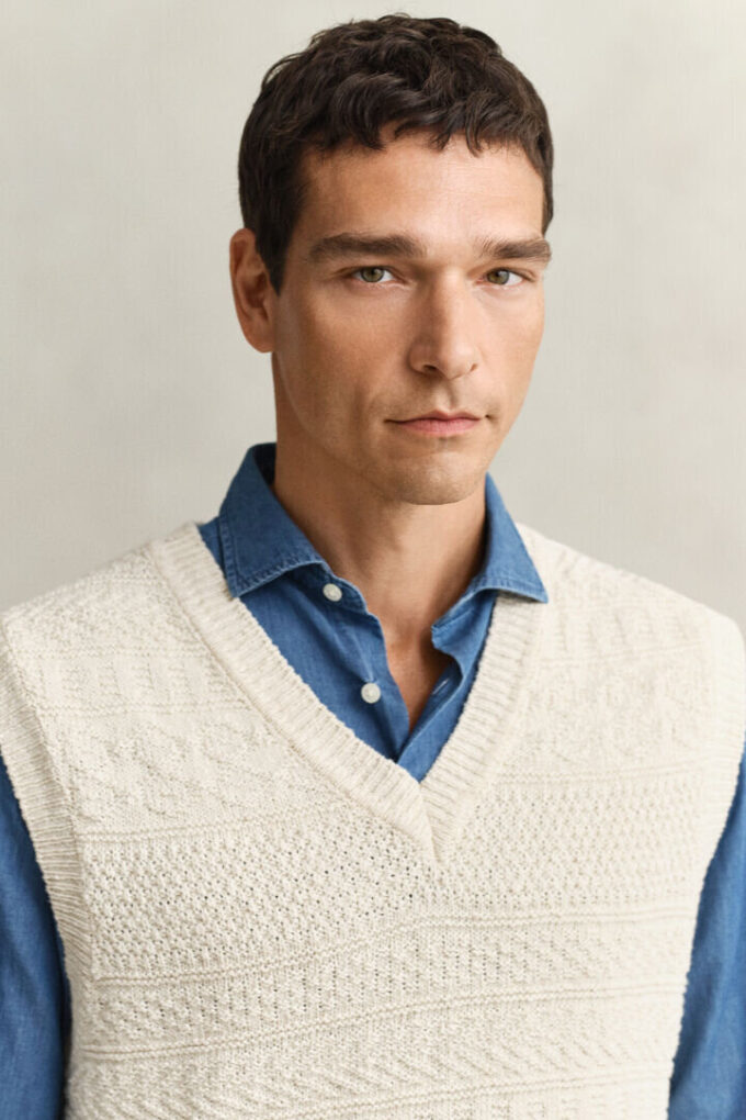 Textured Cotton Blend Vest Textured Cotton Blend Vest